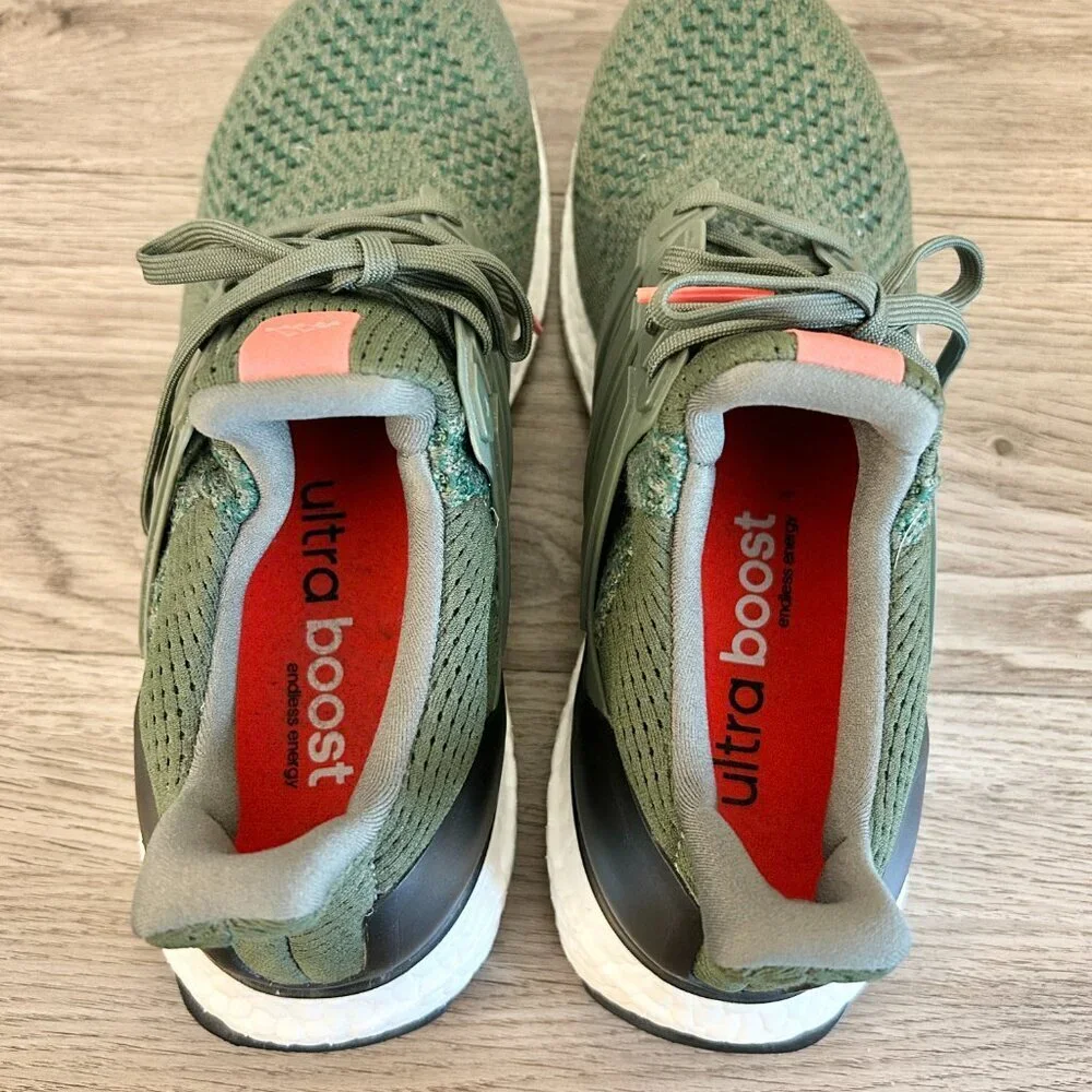Adidas Men's Ultra Boost 1.0 Sneakers in Base Olive Green Size 8.5 LIKE NEW